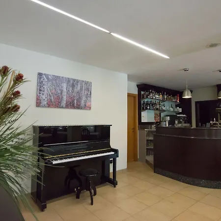 Hotel Catullo 3*